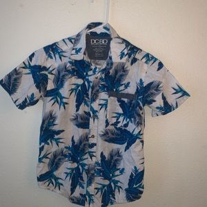 Boys button up. Floral blue. Size S.